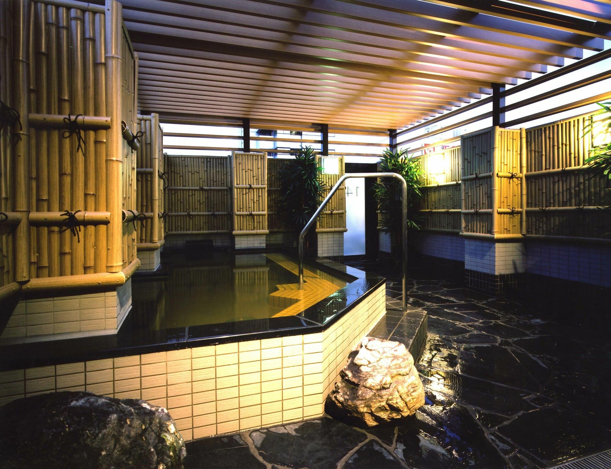 Apa Hotel Nagoya Marunouchi Ekimae Exterior photo
